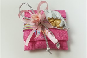 Cuscinetto fucsia con neonato