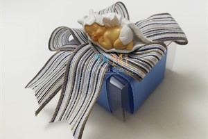 Bomboniera scatola con neonato