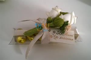 Tubo con calla e confetti oro